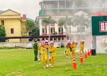 Sơn Động: Sôi nổi Hội thi nghiệp vụ chữa cháy và cứu nạn, cứu hộ “Tổ liên gia an toàn Phòng cháy chữa cháy” năm 2024