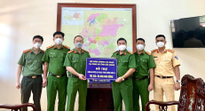 Lục Ngạn: Đồng chí Đại tá Thân Văn Duy, Phó Giám đốc Công an tỉnh Bắc Giang hỗ trợ Công an huyện Lục Ngạn phòng, chống Covid-19