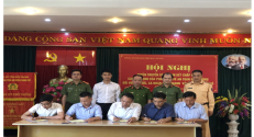 Công an Thành phố Bắc Giang tổ chức Hội nghị tuyên truyền và ký cam kết chấp hành các quy định của pháp luật về an toàn giao thông đối với tổ chức, cá nhân kinh doanh vận tải bằng xe ô tô