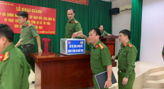 Công an huyện Tân Yên phát động CBCS quyên góp, ủng hộ đồng bào miền Trung