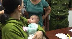 Công an Việt Yên tiếp nhận kịp thời bé gái bị bỏ rơi