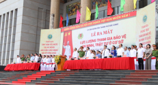 UBND thành phố Bắc Giang tổ chức Lễ ra mắt Lực lượng tham gia bảo vệ an ninh, trật tự ở cơ sở