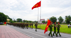 Lạng Giang tổ chức thành công Lễ ra mắt lực lượng tham gia bảo vệ ANTT ở cơ sở