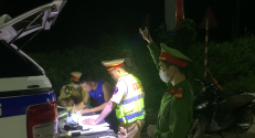 Sơn Động: lực lượng Cảnh sát giao thông Công an huyện tăng cường đảm bảo trật tự, an toàn giao thông trong dịp nghỉ lễ 30/4 và 01/5