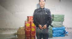 Công an huyện Lạng Giang bắt giữ đối tượng mua bán trái phép pháo hoa nổ